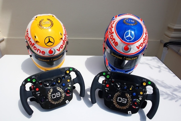 Hamilton l'inventore: "Avrei dovuto brevettare il volante"
