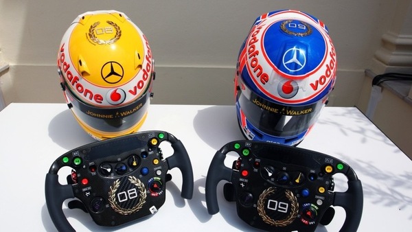 Hamilton l'inventore: "Avrei dovuto brevettare il volante"