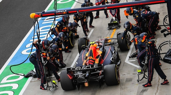 FIA, la nuova regola non piace ai piloti: "Rischiamo molti incidenti"