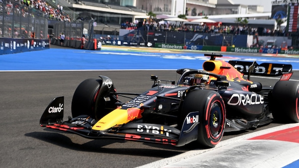 Qualifiche GP Messico: Max in pole braccato dalle Mercedes, male le Ferrari