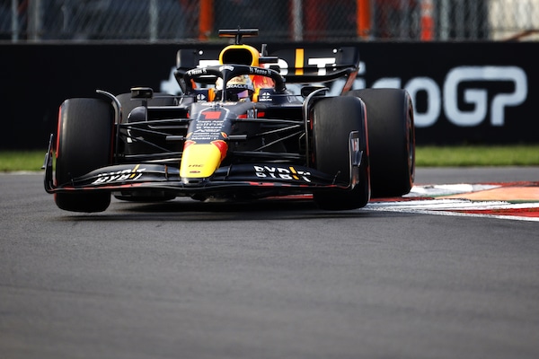 GP Messico: Verstappen, vittoria e record! Hamilton e Perez sul podio, male la Ferrari
