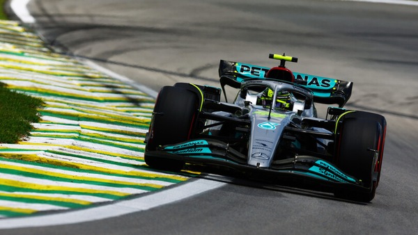 Hamilton: "Sarebbe incredibile regalare una vittoria ai brasiliani"