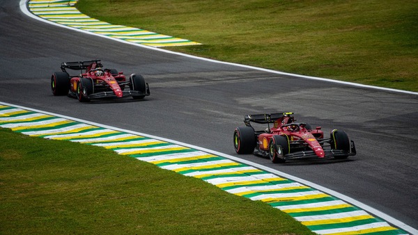 Sainz-Leclerc, ecco perché la Ferrari non ha invertito le posizioni