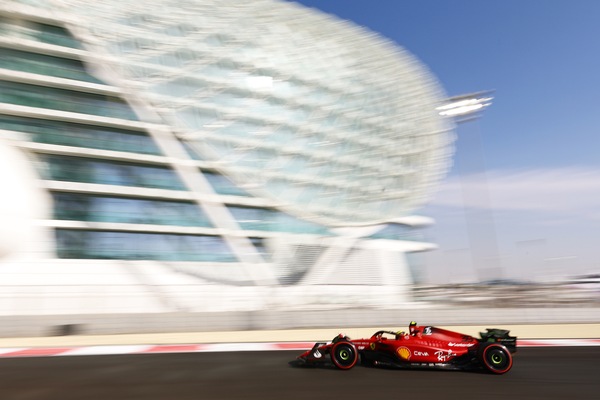 Formula 1, live GP Abu Dhabi: segui le prove libere 2 in diretta