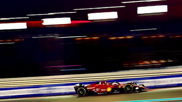 Sainz: "Proveremo a lottare con la Red Bull, ma il vero obiettivo è la Mercedes"