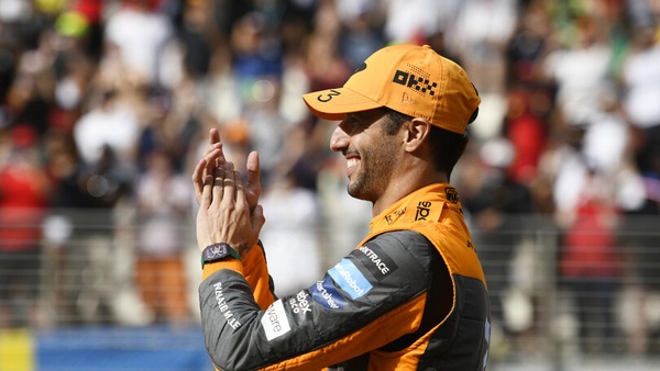 Vettel e Ricciardo, che simpatico siparietto post gara: "Seb è un bravo ragazzo"