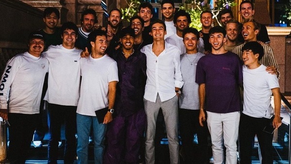 No, la cena dei piloti non è costata 160 mila euro