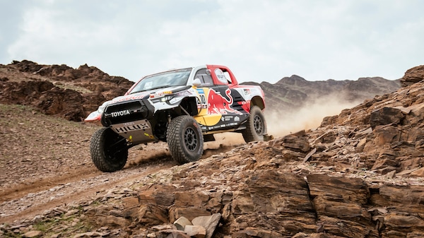 Dakar 2023, Al Attiyah attacca e vince ad Al Ula