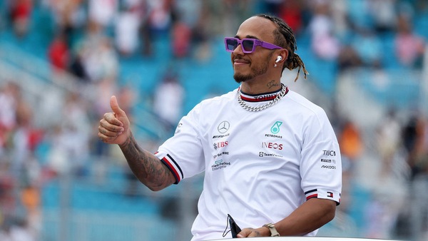 Wolff, il rinnovo di Hamilton sarà una lotta di un paio d'ore