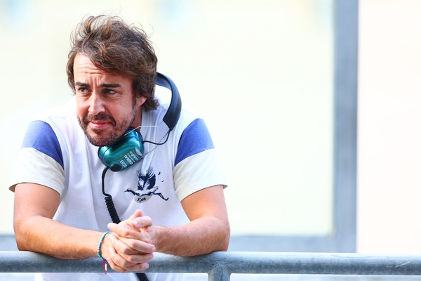 Aston Martin, Alonso crede nella grande chance: "Nel 2023 creiamo le basi"