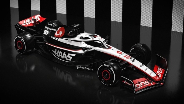 Haas VF-23, presentata la livrea: domina il nero