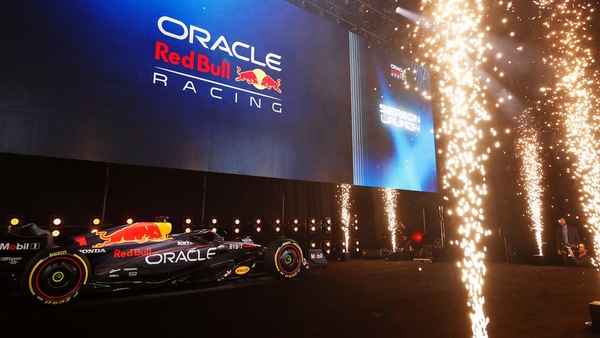 Presentazioni maddeché? Un’opinione franca sui vernissage della F.1 d’oggi