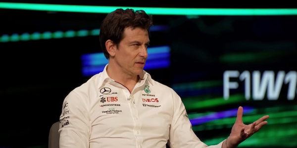 Mercedes, Wolff: "La nuova W14 ci farà tornare in prima fila"