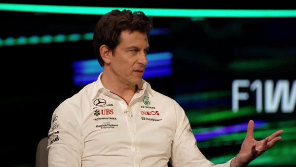 Mercedes, Wolff: "La nuova W14 ci farà tornare in prima fila"
