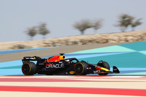 Test Bahrain 2023, Verstappen inizia davanti a tutti
