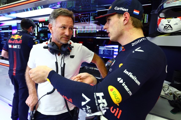 Verstappen, impossibile nascondersi e la RB19 piace anche a Perez