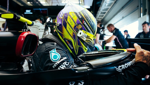Mercedes a Jeddah con piccole novità, Wolff: "Avviato un confronto schietto"