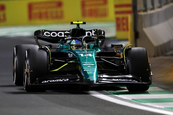 Ufficiale: Alonso penalizzato di 10", Russell sul podio
