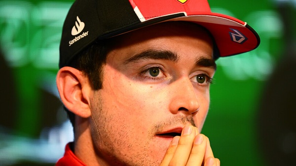 Leclerc, la faccia dopo il GP d'Arabia Saudita è una conferenza stampa