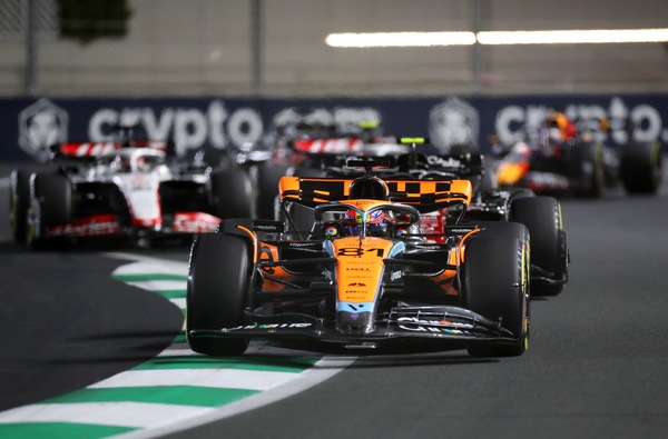 McLaren, gli sviluppi di Baku non basteranno