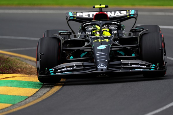 Hamilton ricorda il 2007: "Spero possa essere una giornata fantastica come allora"