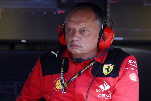 Vasseur: "Frustrati ma motivati. Penalità Sainz? Non faremo ricorso"