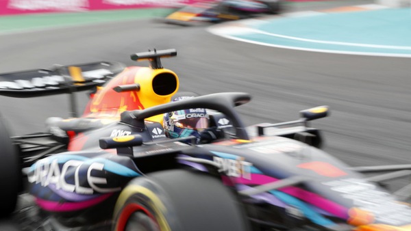 Verstappen: "Lo stint con le dure ha fatto la differenza"