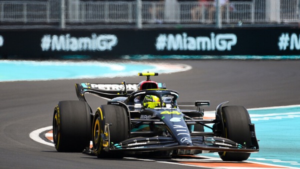 Mercedes a Imola apre una nuova fase del progetto W14