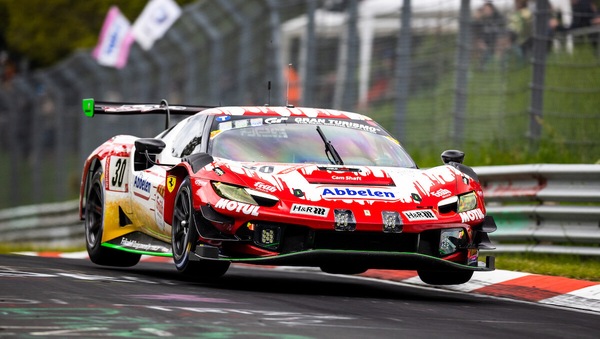 Ferrari fa la storia, prima vittoria nella 24 Ore del Nurburgring
