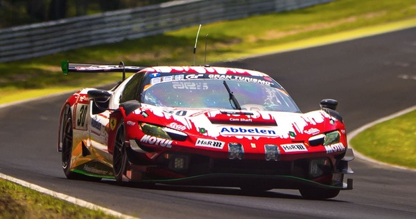Ci vediamo da Mario: Ferrari regina del Nürburgring con la 296 GT3
