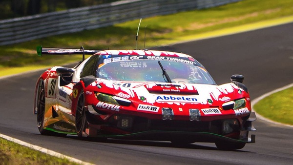 Ci vediamo da Mario: Ferrari regina del Nürburgring con la 296 GT3