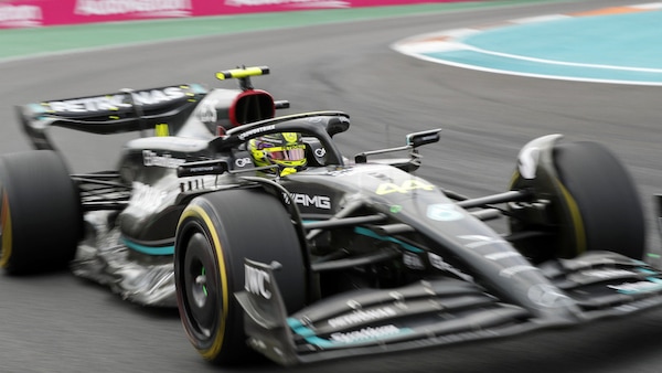 Mercedes, a Monaco ecco come cambia la W14