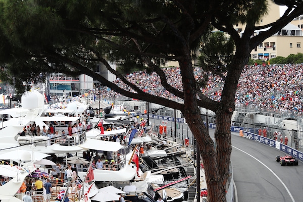 Ferrari, ora o la va o la spacca: tutto in un GP