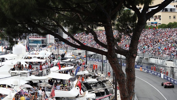 Ferrari, ora o la va o la spacca: tutto in un GP