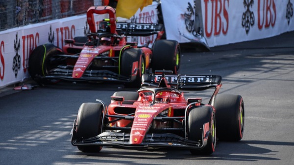 Leclerc, Sainz e quei sorrisi perduti della Ferrari