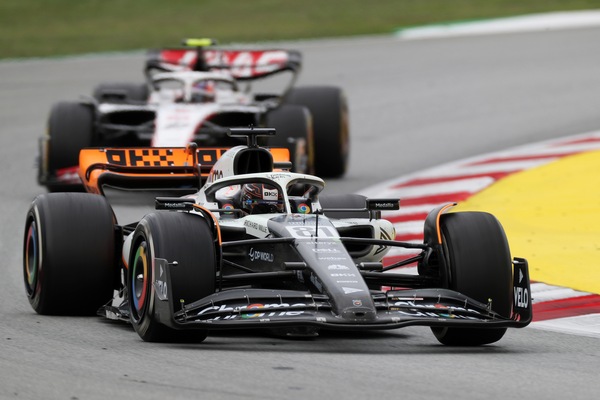 McLaren, aumenta il peso del fondo Mumtalakat