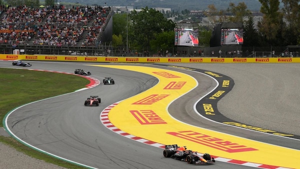 Red Bull, Horner sereno: Mercedes è migliorata ma resta a 23"