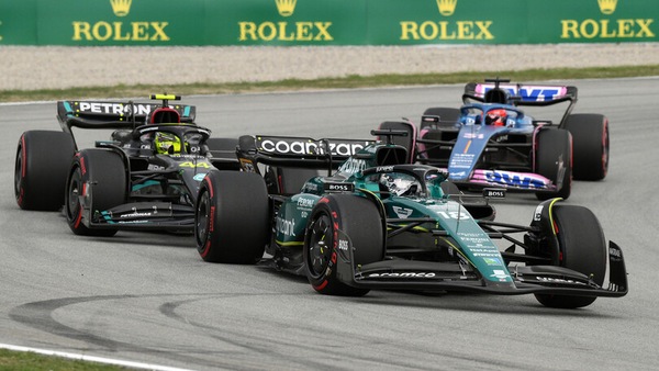 Stroll sorpreso dalla gestione gomme Mercedes: un'astronave