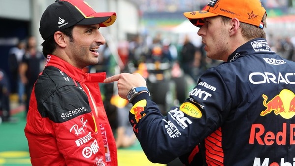 Sainz: "Vicino alle Red Bull, ma sono sempre più veloci della Ferrari"