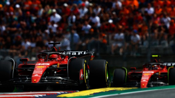 Elkann: “Ferrari progredisce, godiamoci i passi avanti”