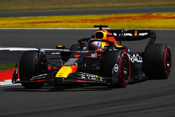 GP Gran Bretagna, FP1: due Red Bull davanti, Leclerc 5°