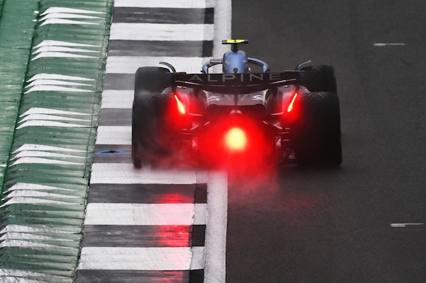 F1 GP Silverstone LIVE: Piove sulle FP3