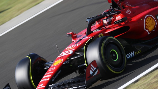 Sainz non ha digerito il nuovo format: "Penalizzato dalla gomma media"