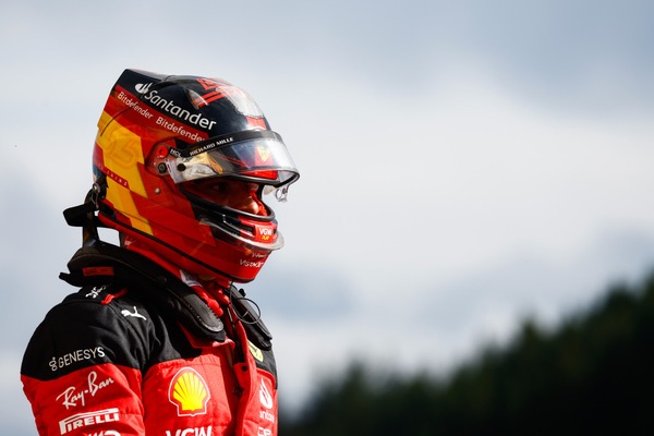 Sainz tra pronostici impossibili in Olanda e un punto forte della Ferrari