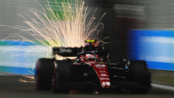 Alfa Romeo, motore nuovo per Zhou a Singapore: scatterà dalla pitlane