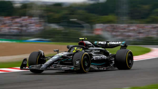 Mercedes, Russell e Hamilton in crisi di aderenza: "Recupereremo"