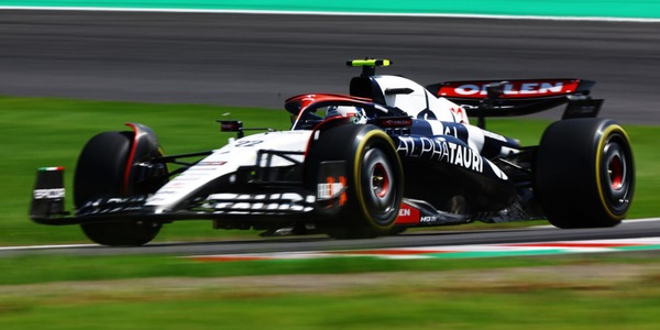 AlphaTauri, ufficiale: Tsunoda e Ricciardo confermati per il 2024