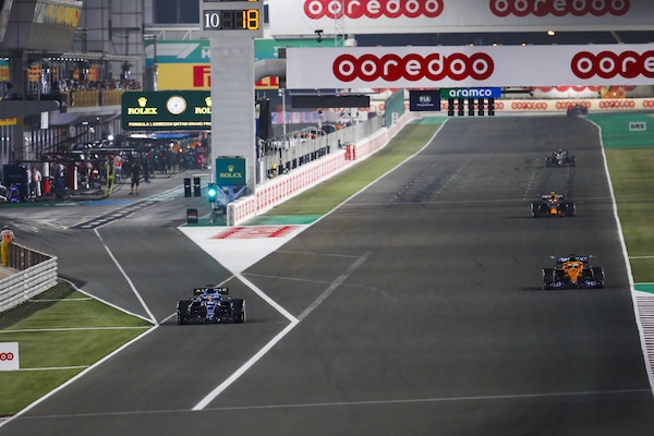 GP Qatar, l'anteprima: tavola apparecchiata per Max
