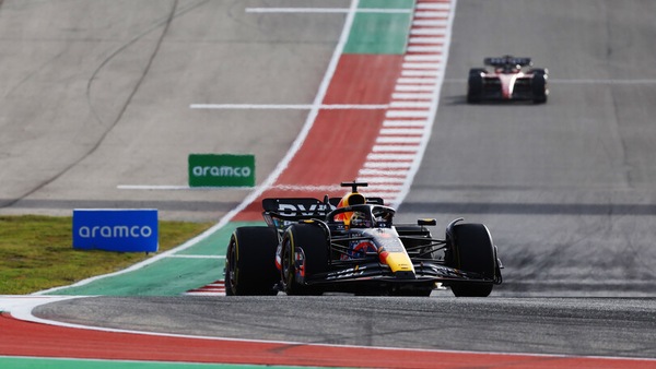 Verstappen: “Lotta al limite in curva 1, vogliamo anche il GP”