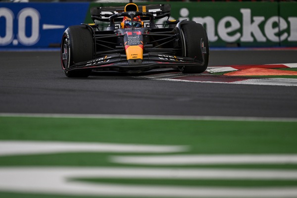 Qui Red Bull: inizio ok per Verstappen, per Perez qualifica nel mirino